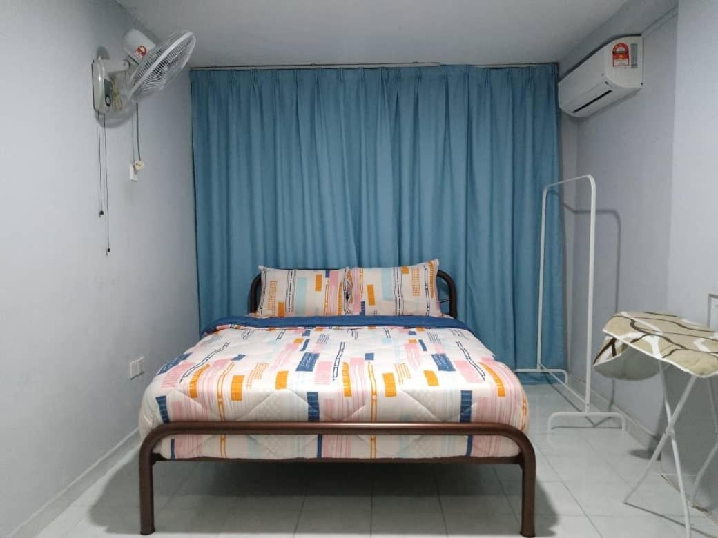 Cempaka Homestay Batu Pahat 93 photo 6