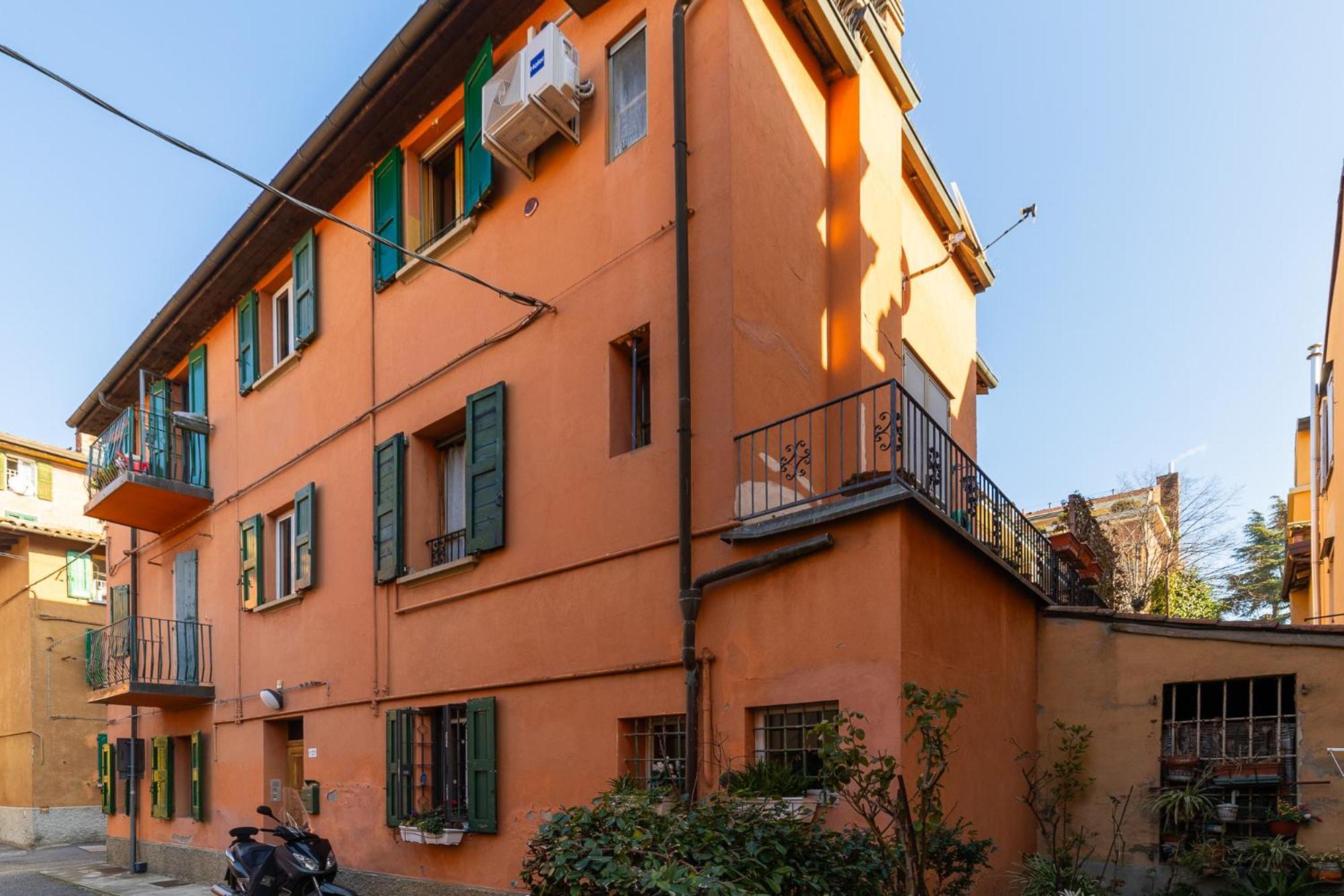 Social Costa-Holiday & Business Apartment view 2
