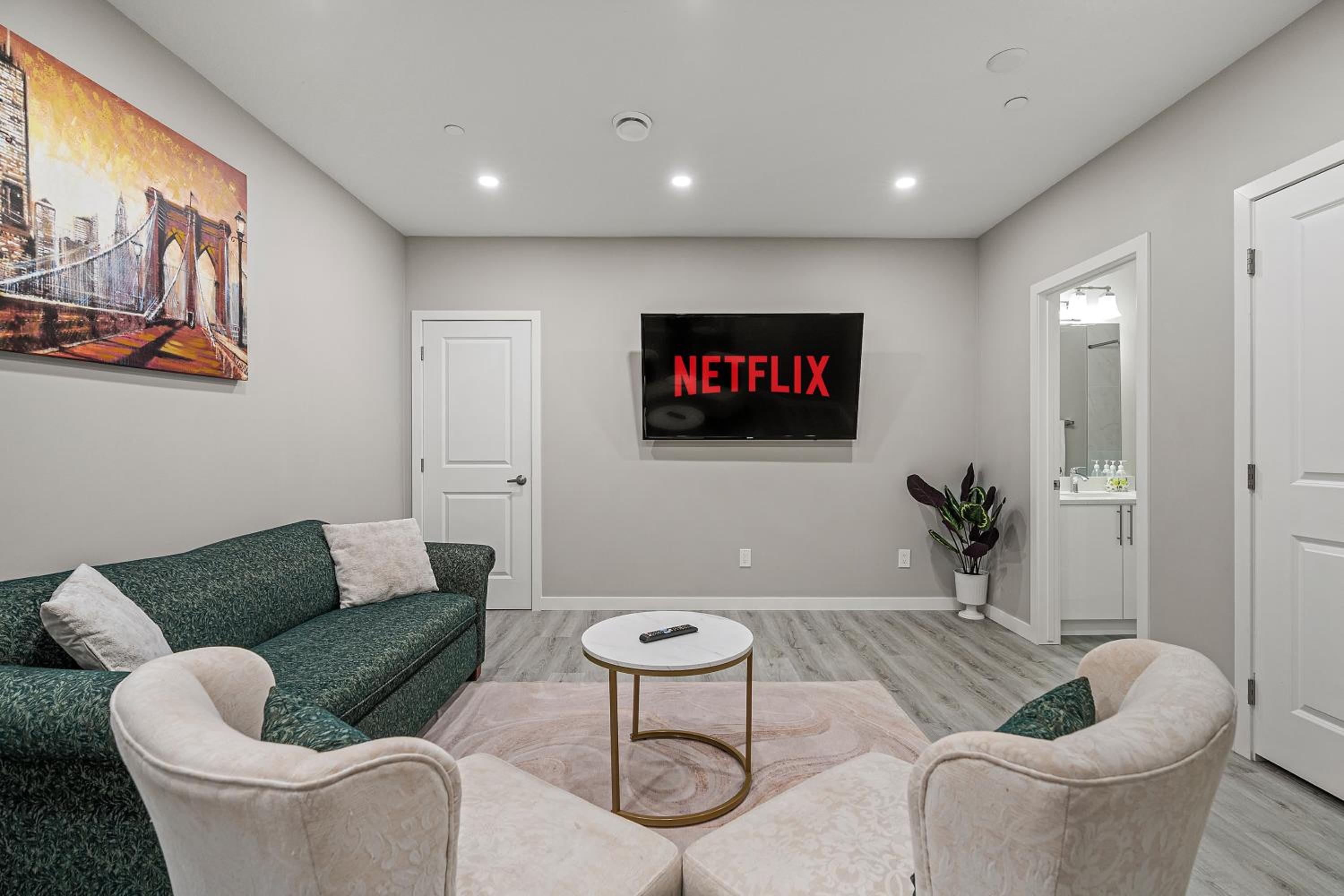 2 Bedroom, 3 bed Legal Suite