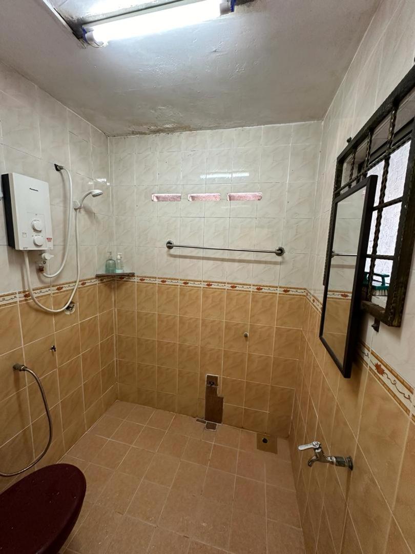 AllOfUs GuestRoom