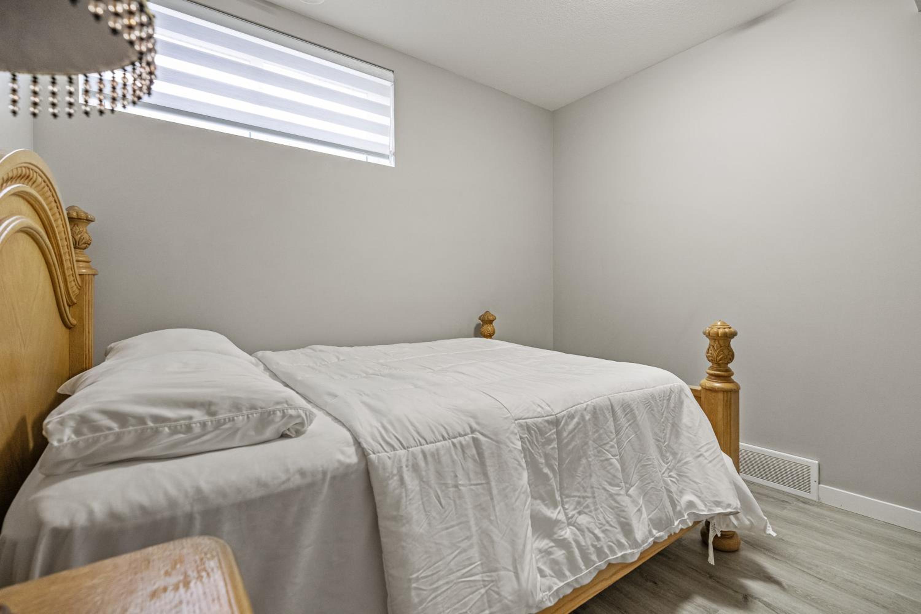 2 Bedroom, 3 bed Legal Suite