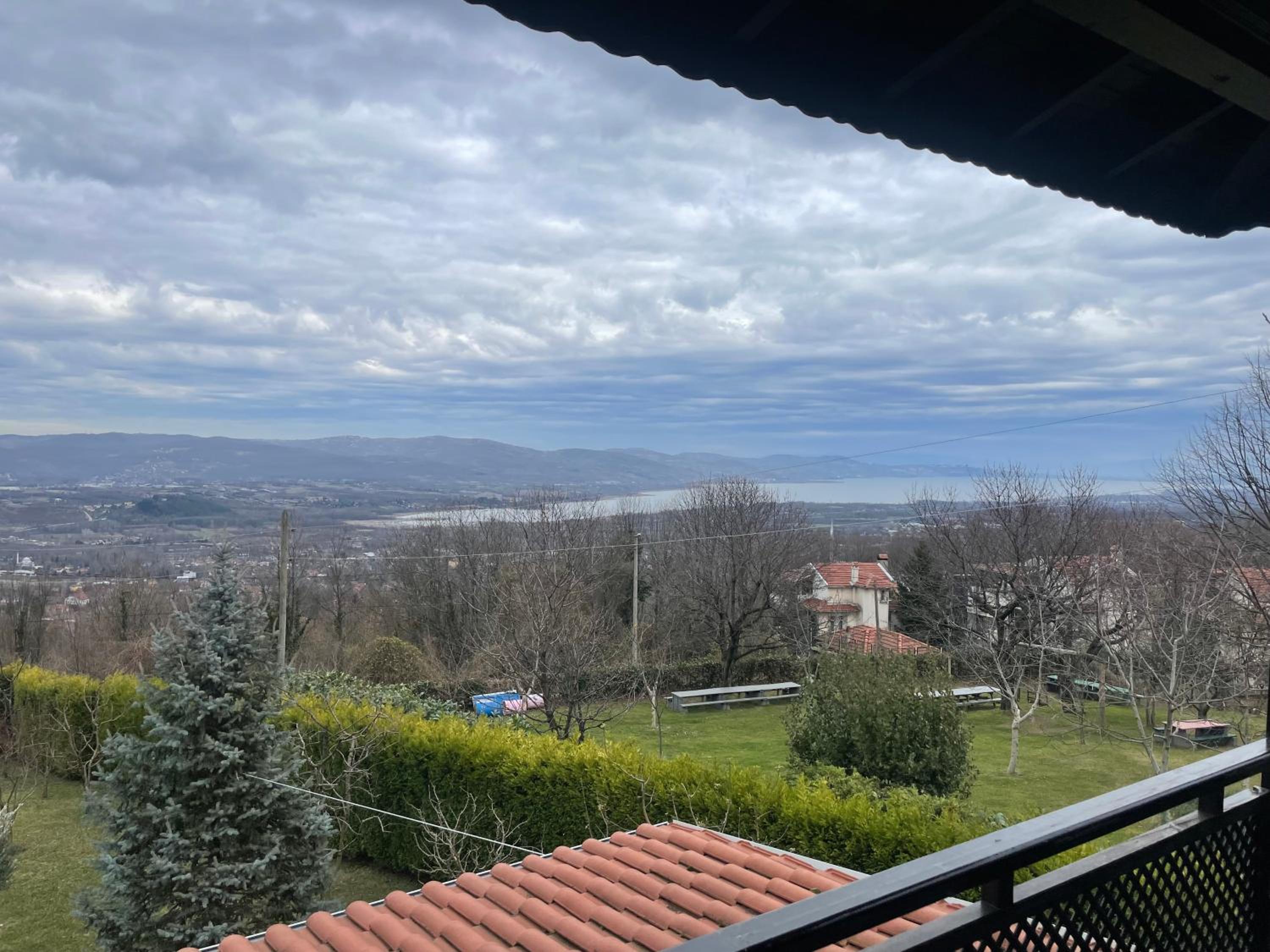 KARTEPE DAĞ EVİ