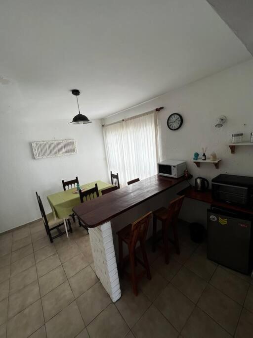 Departamento frente al mar para 4 personas.