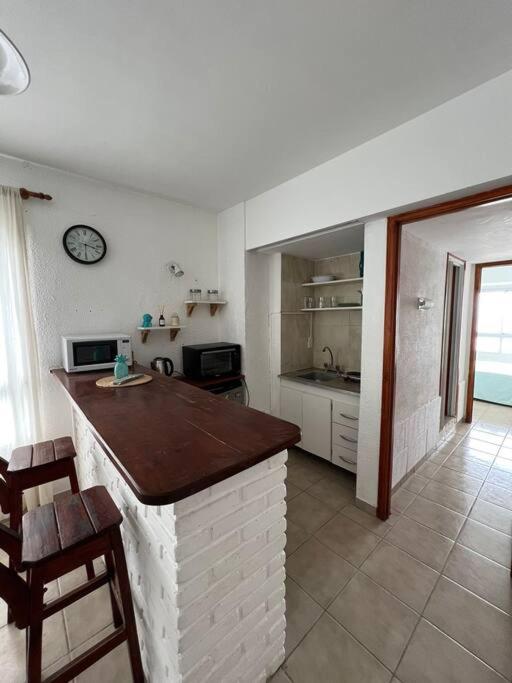Departamento frente al mar para 4 personas.