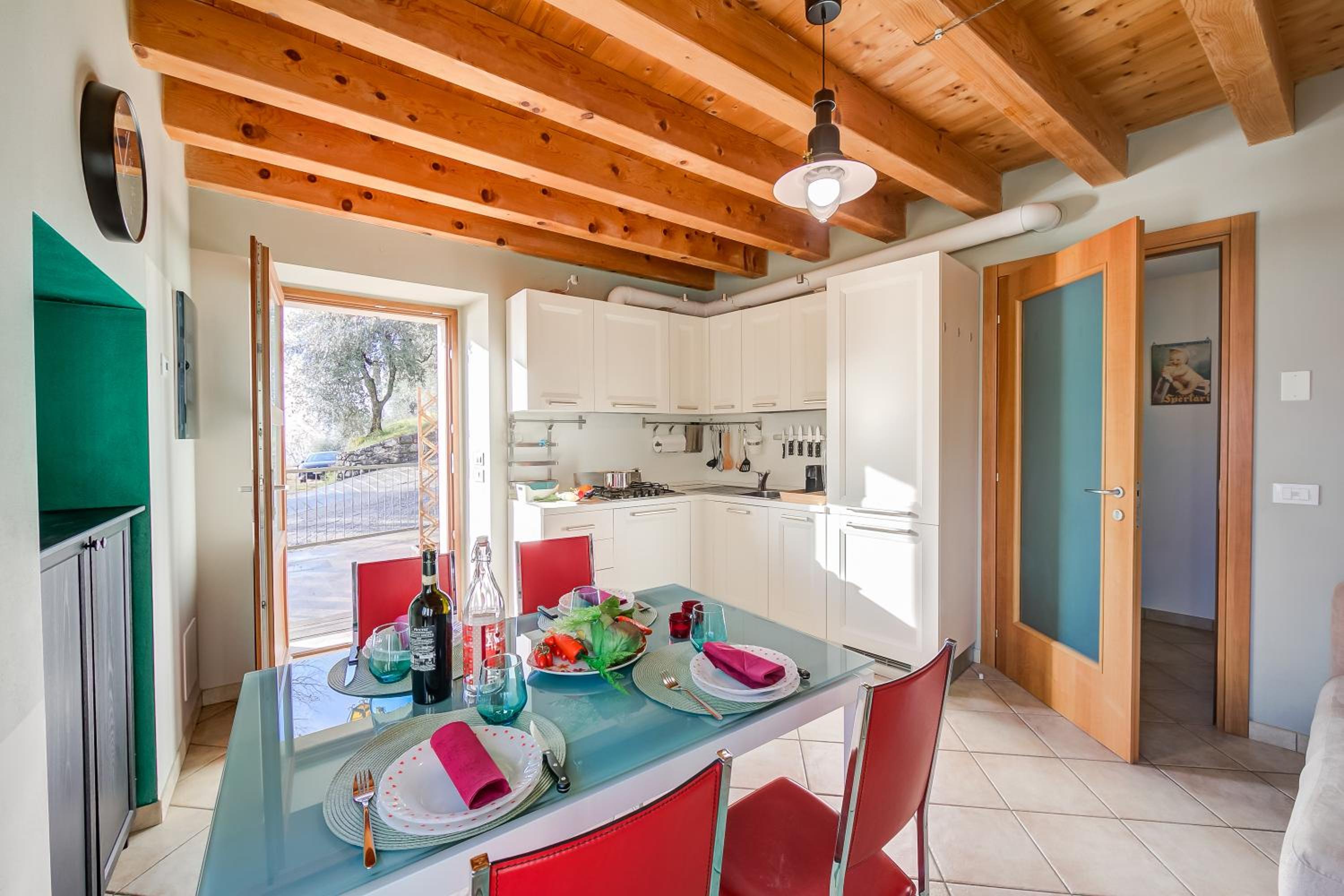 Faby House On Hilly Area & Lake View - Happy Rentals view 3