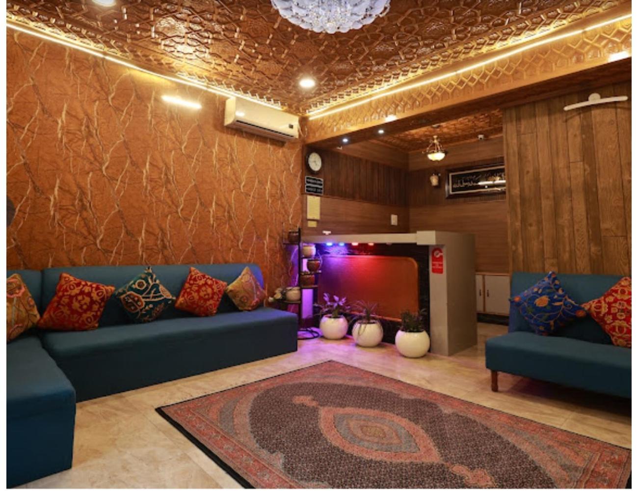 lounge