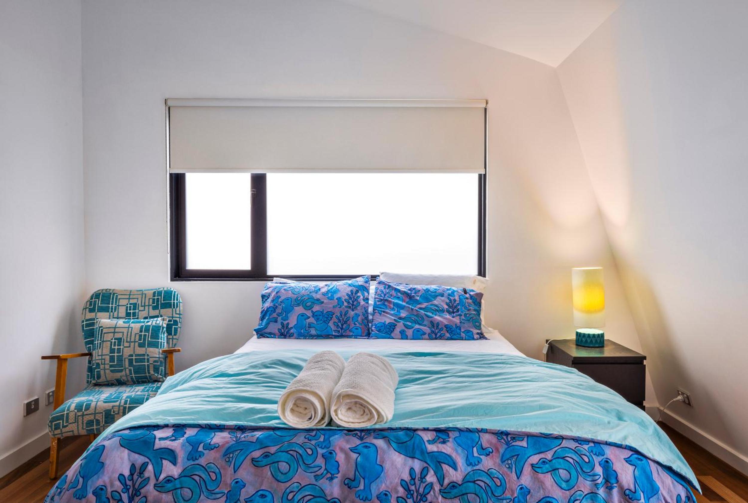 Modern St Kilda Apartment