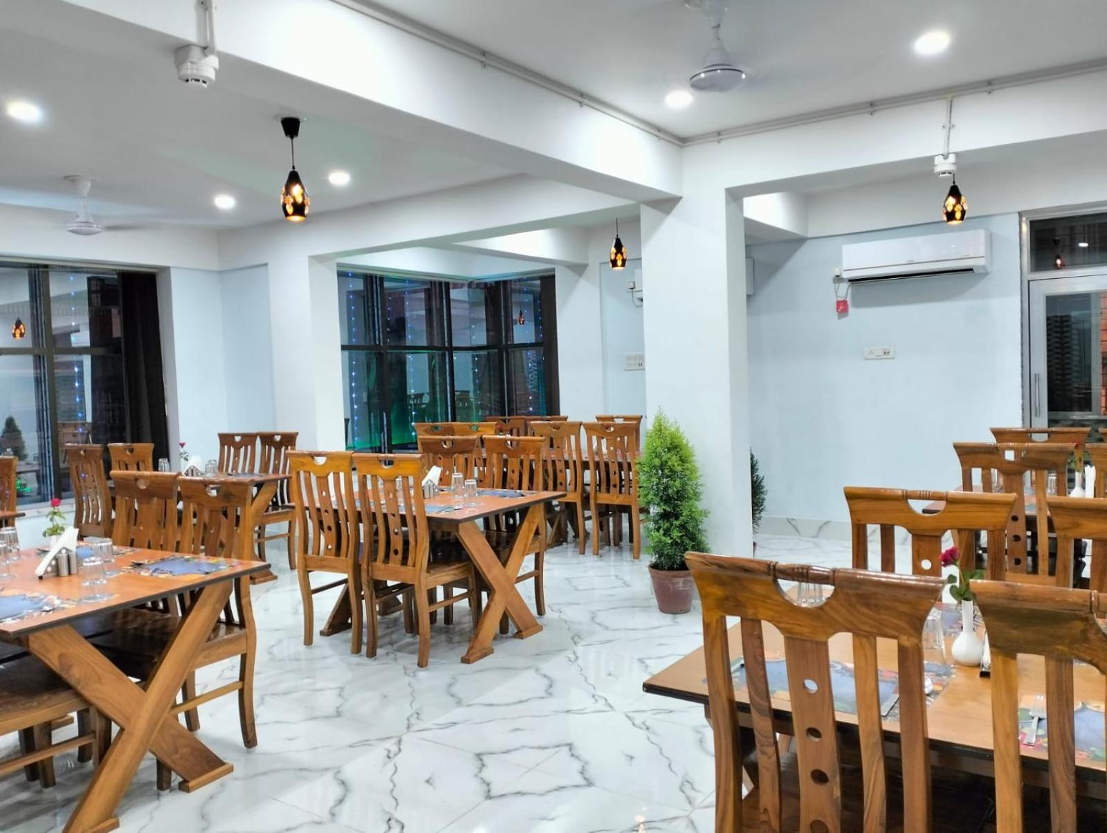 Hotel Saan