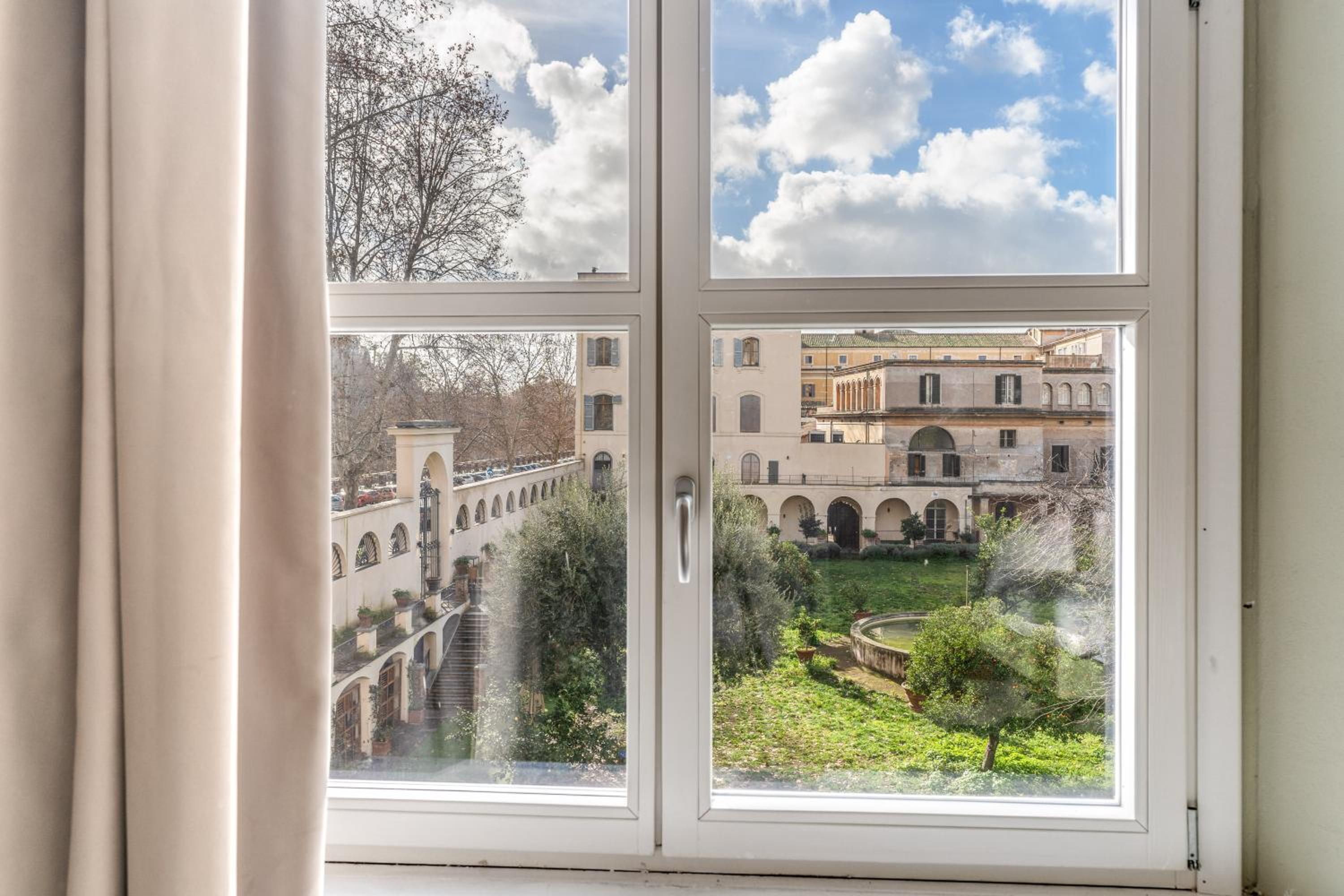 Borgo Ripa Urban Travel