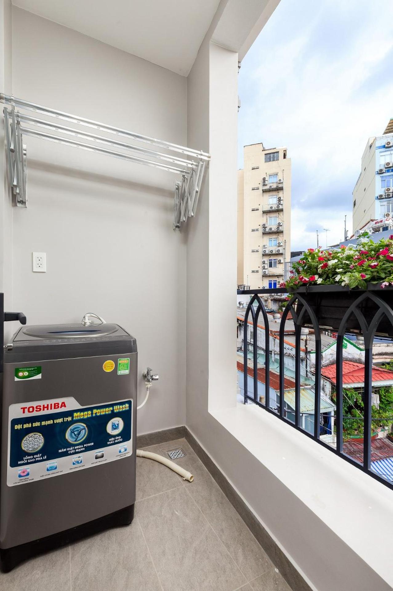 YOURS Apartment - Airport