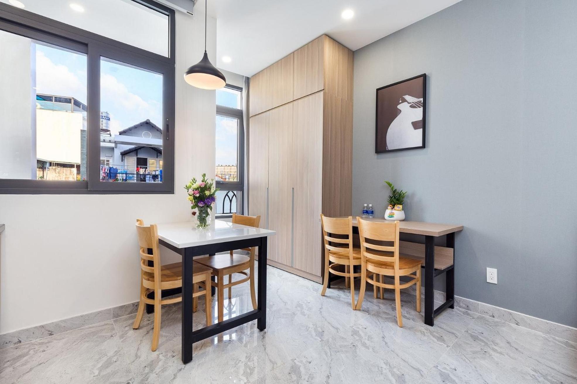 YOURS Apartment - Airport