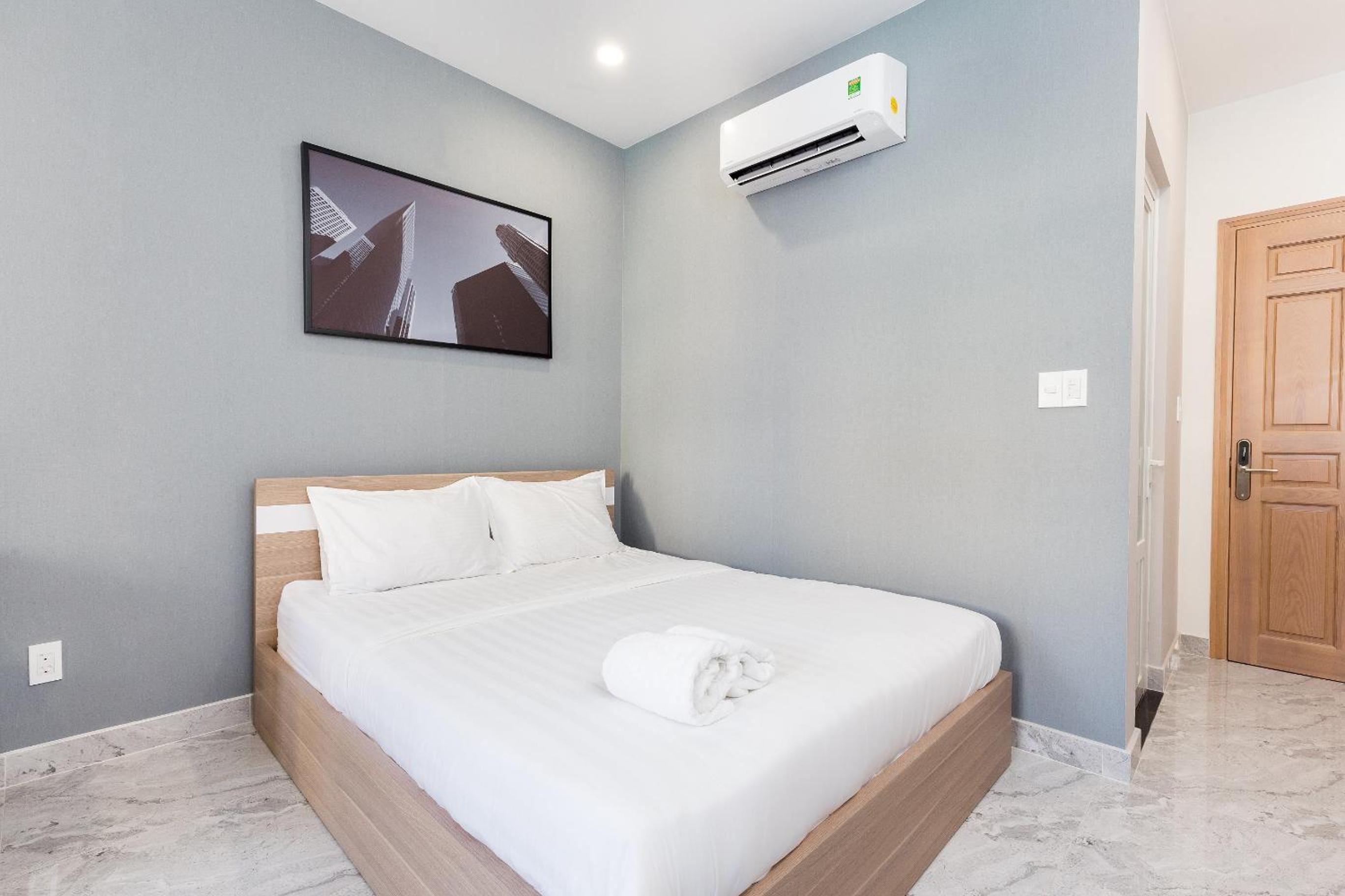 YOURS Apartment - Airport
