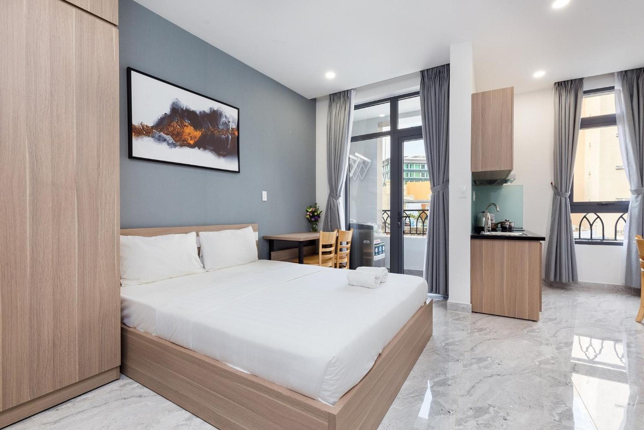 YOURS Apartment - Airport