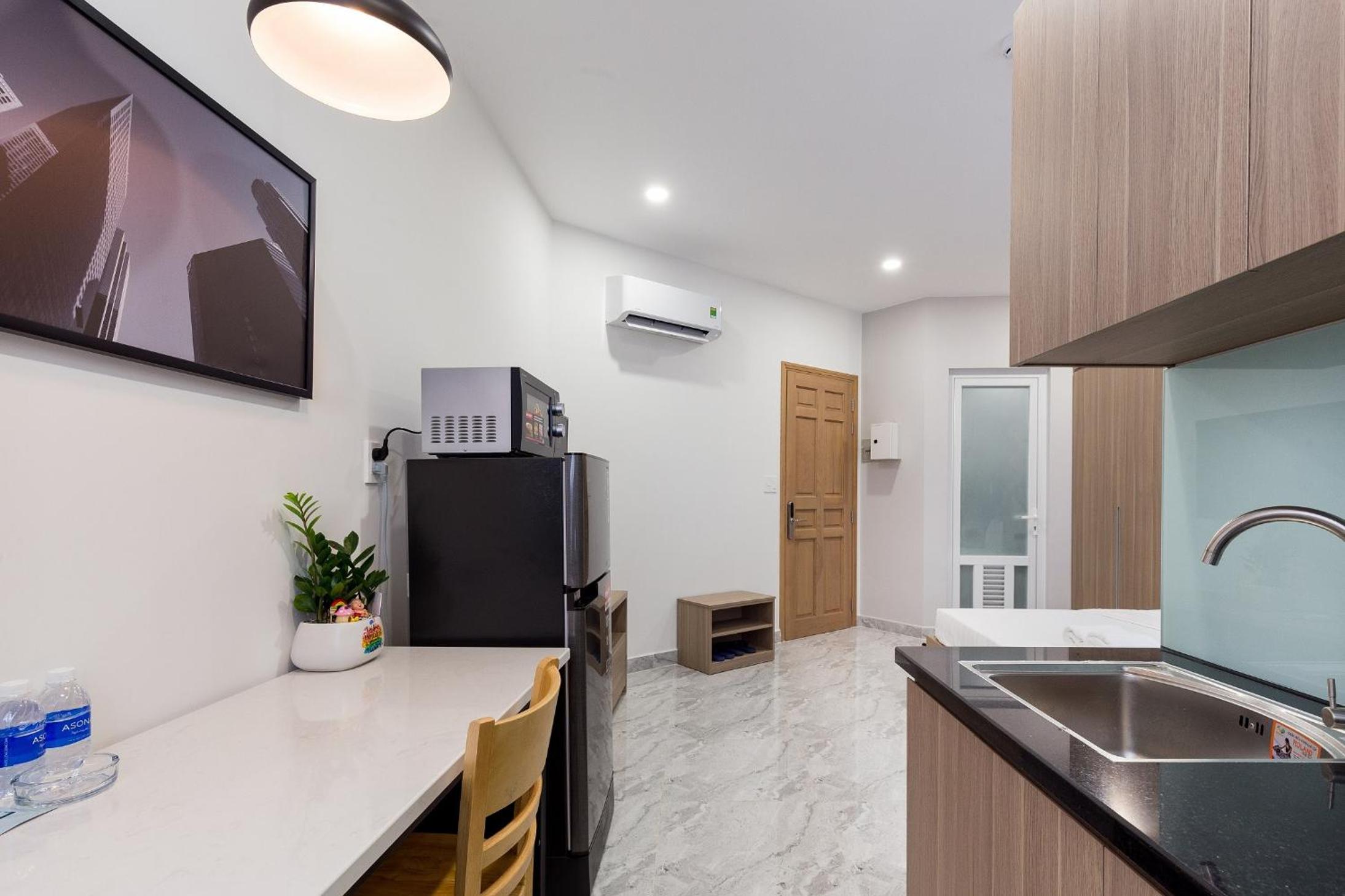 YOURS Apartment - Airport