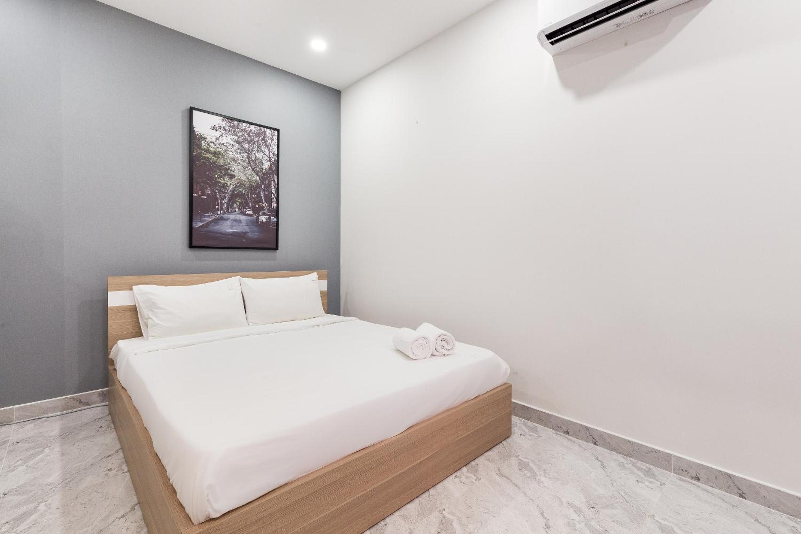YOURS Apartment - Airport