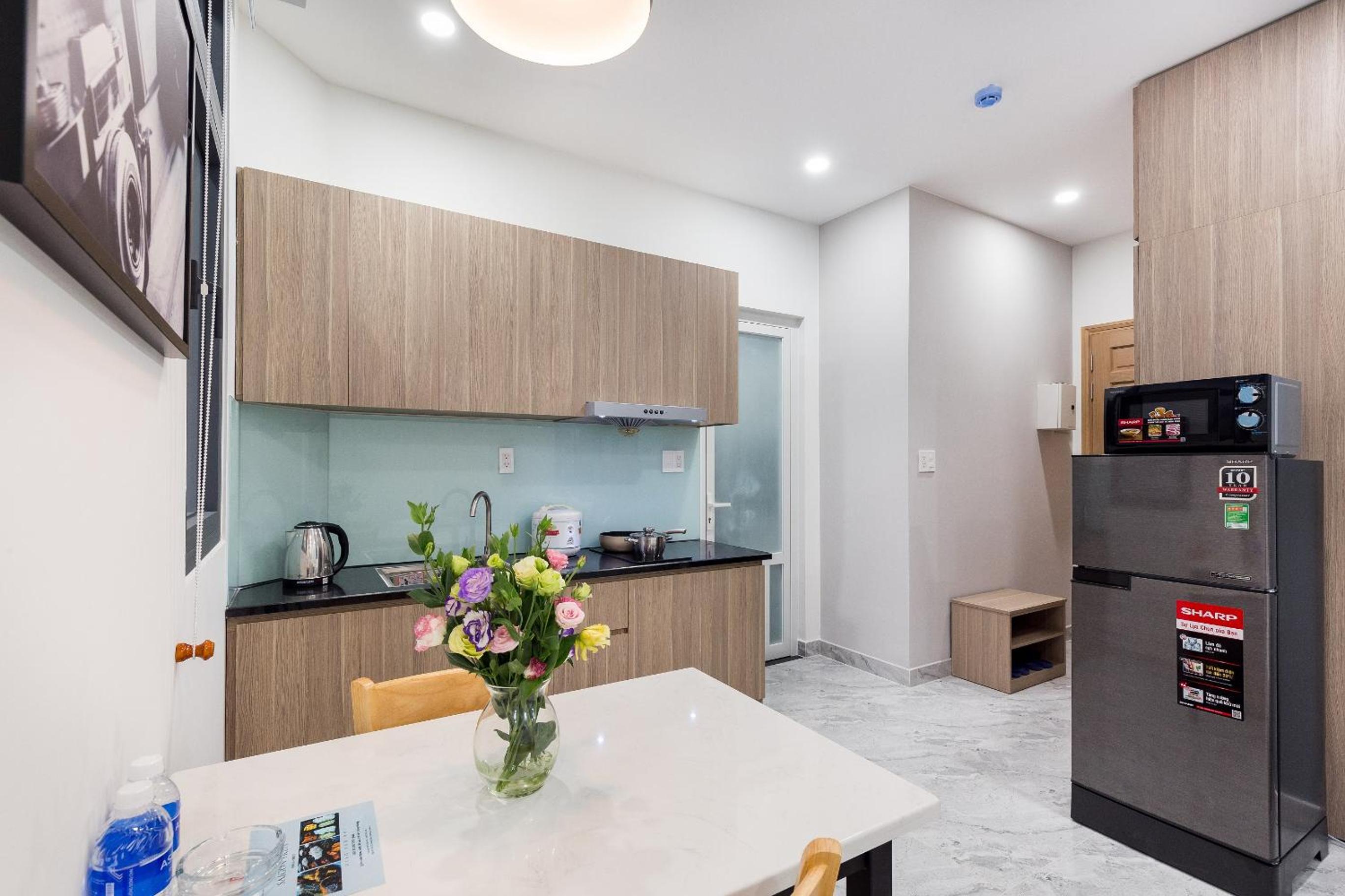 YOURS Apartment - Airport