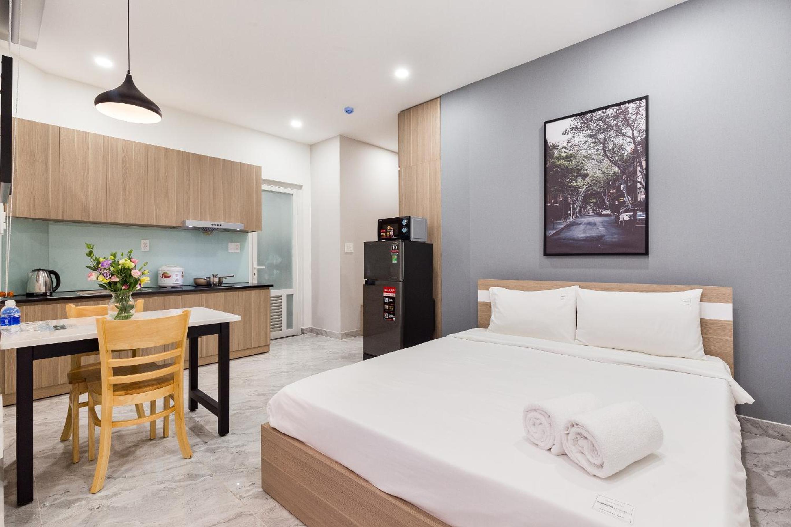 YOURS Apartment - Airport