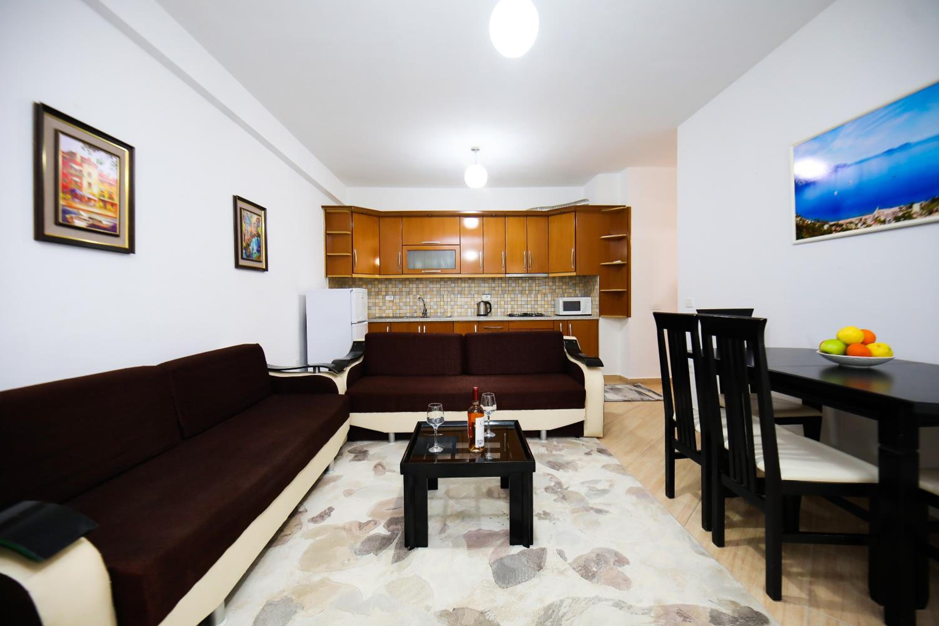Jimi Apartments 2