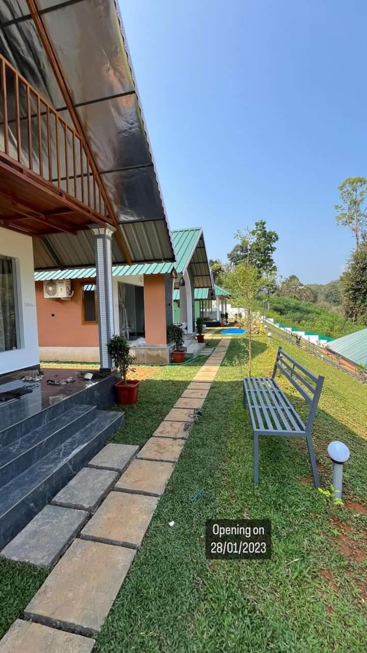 DENSE FAMILY RESORT view 3