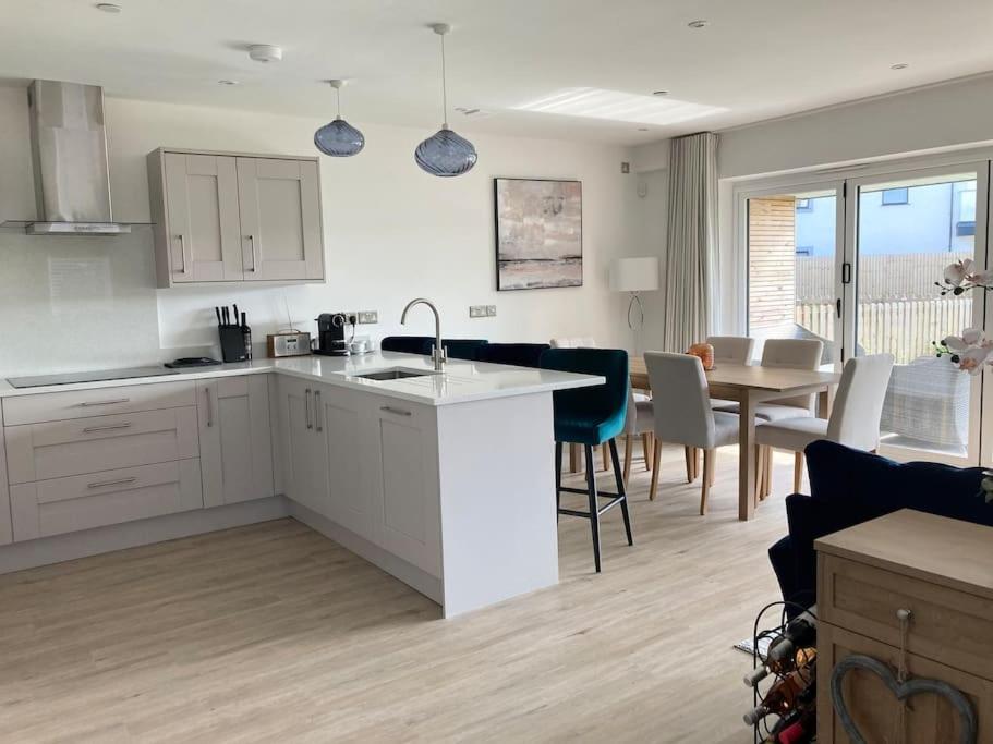 Estuary View - Newly Built 3-Bed House