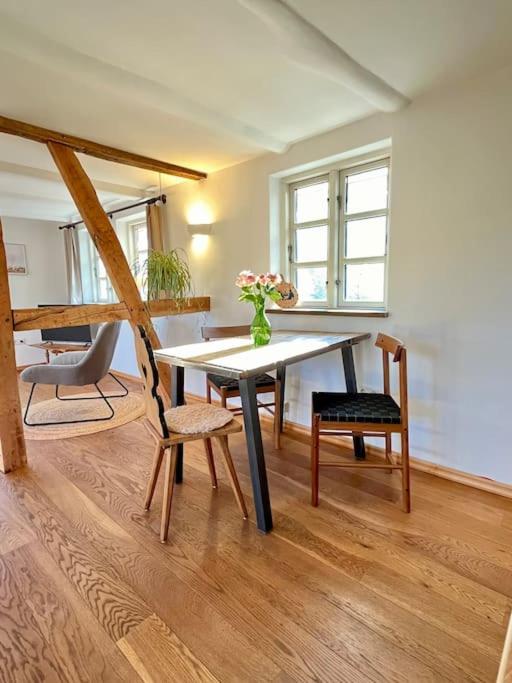 Fachwerkhaus am Waldesrand