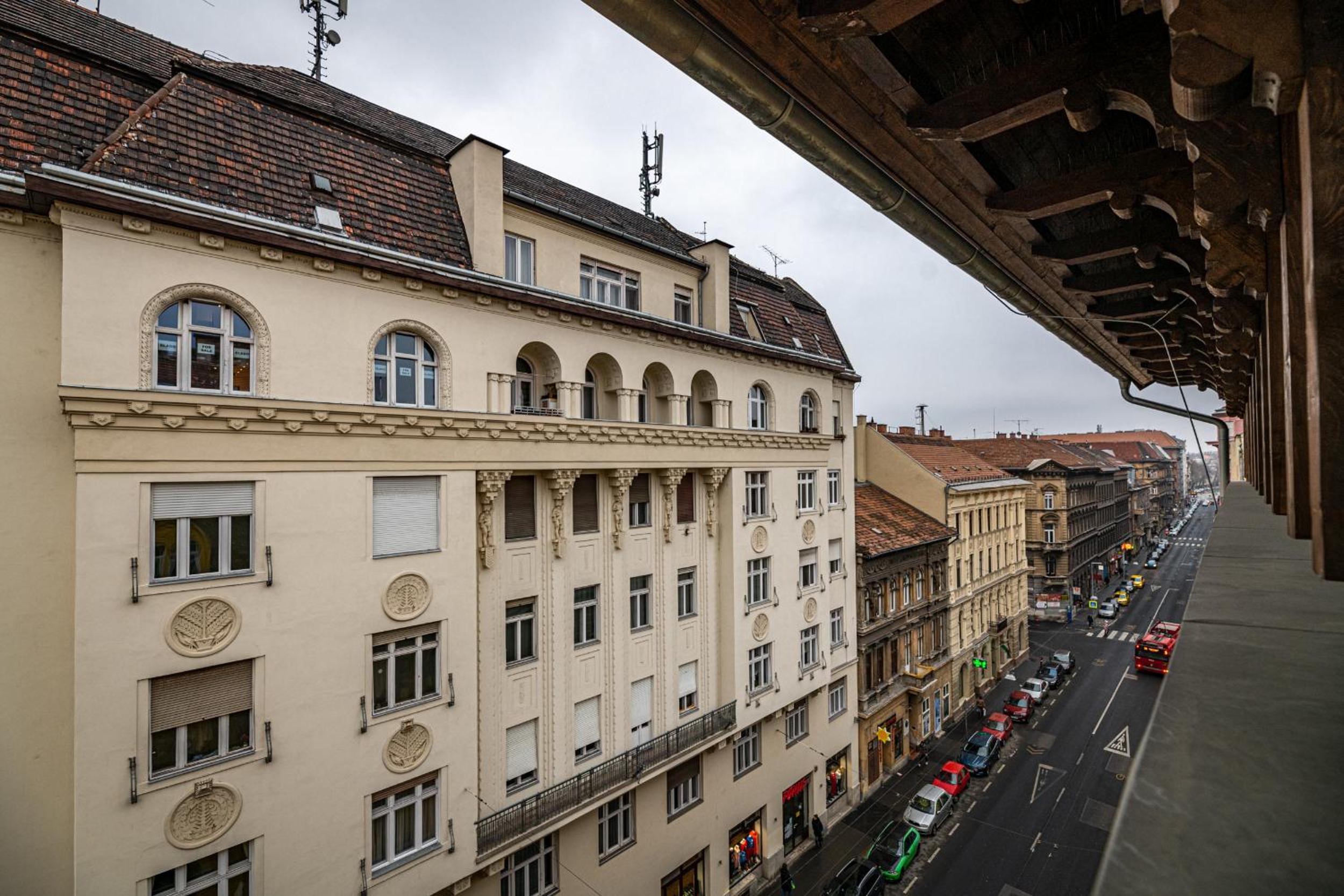Luxury Tropical Apartment at Budapest view 2