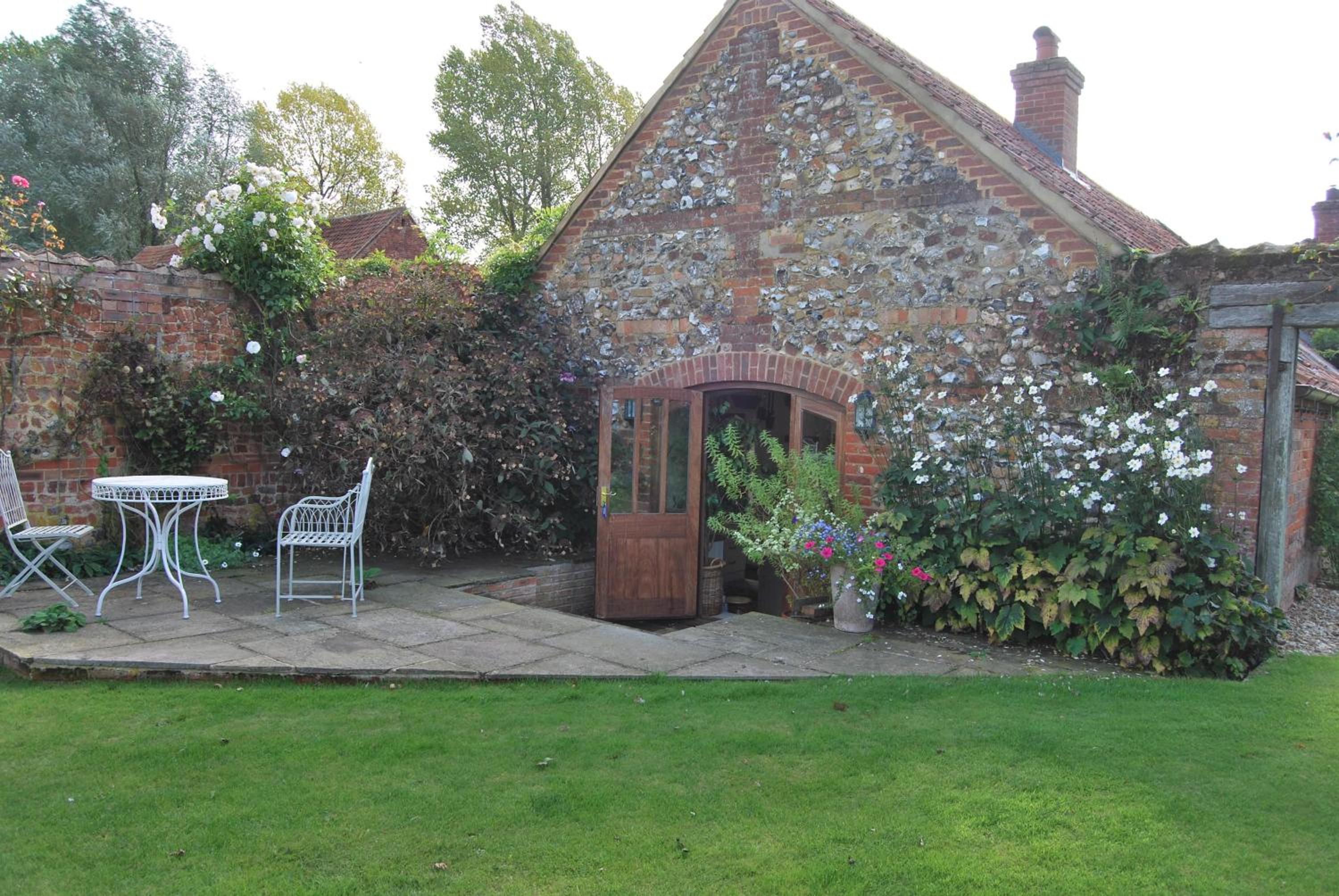 Garden Cottage Wellingham