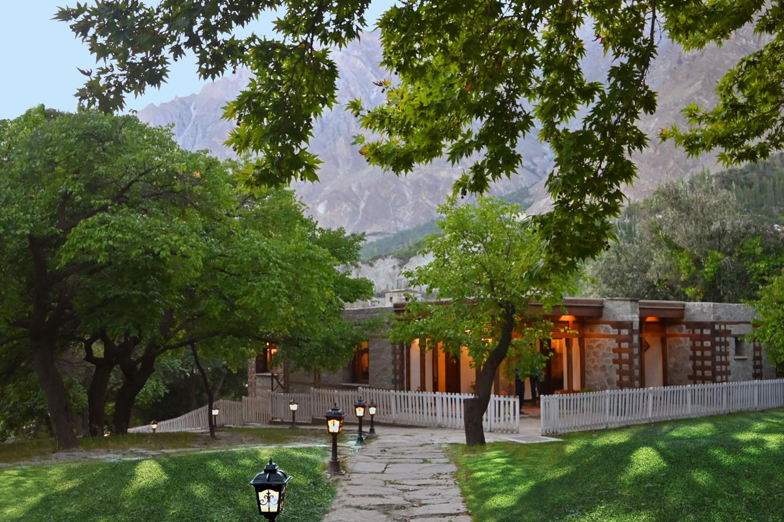 SERENA ALTIT FORT RESIDENCE view 3