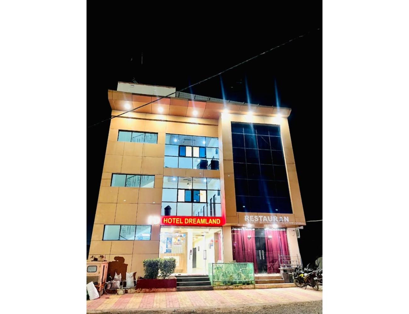 Hotel Dreamland, Somnath view 3