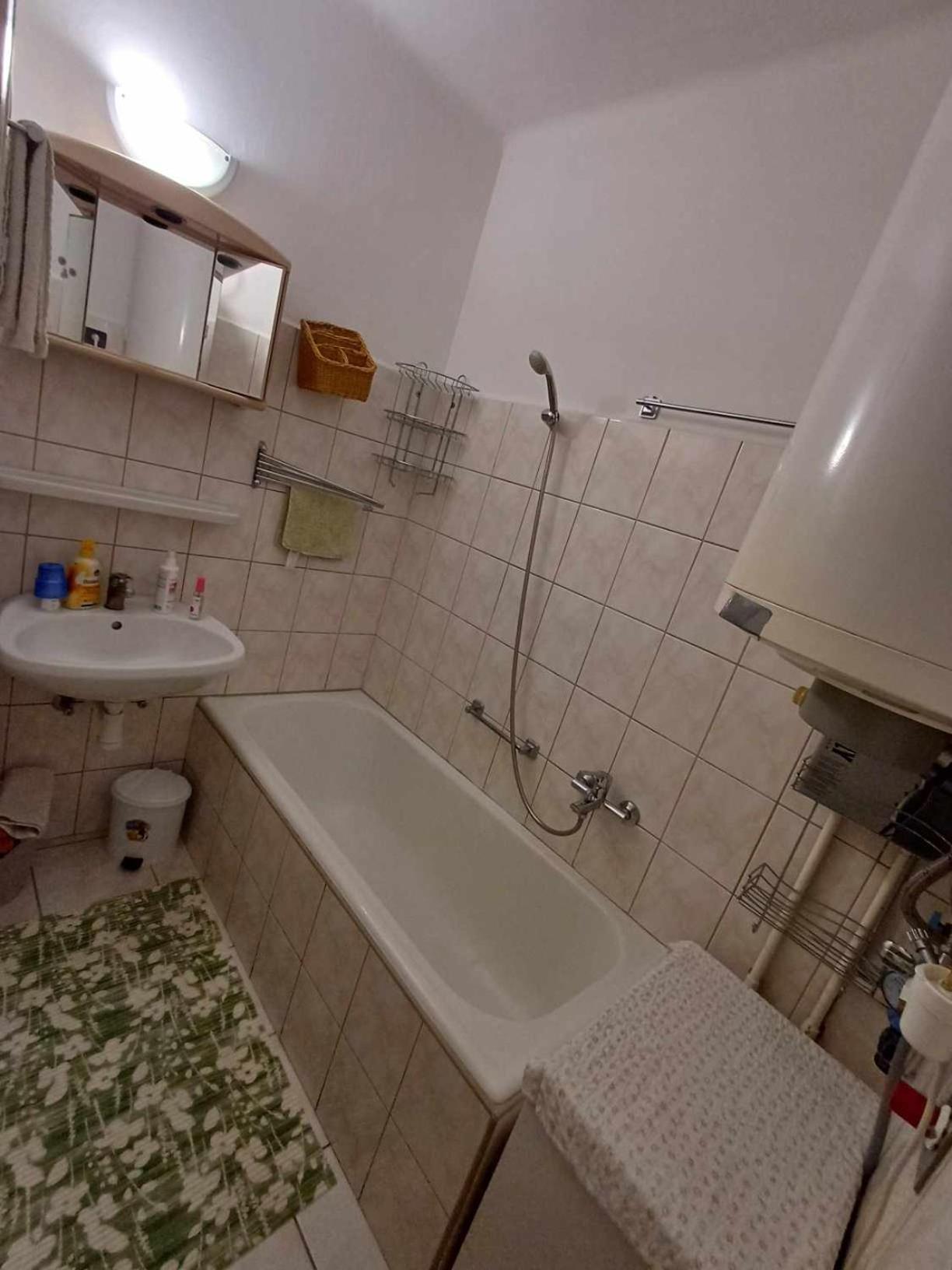 Tavas Barlang Apartman Tapolca view 3