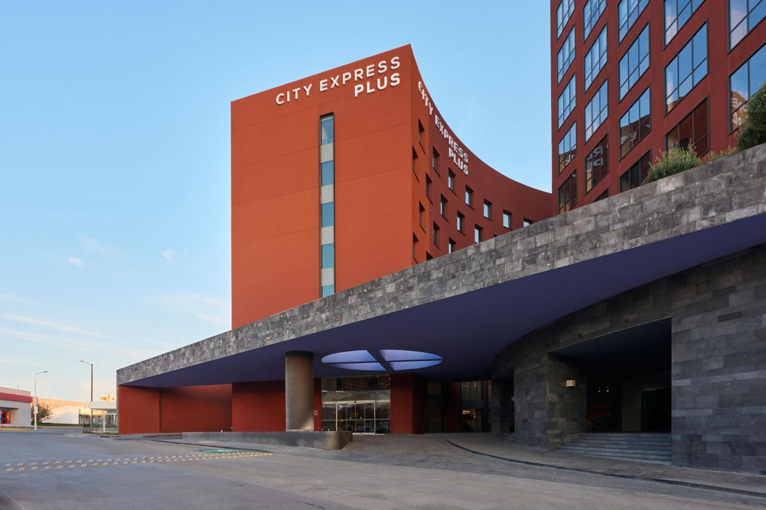 Hotel City Express Plus by Marriott San Luis Potosi - Image 1