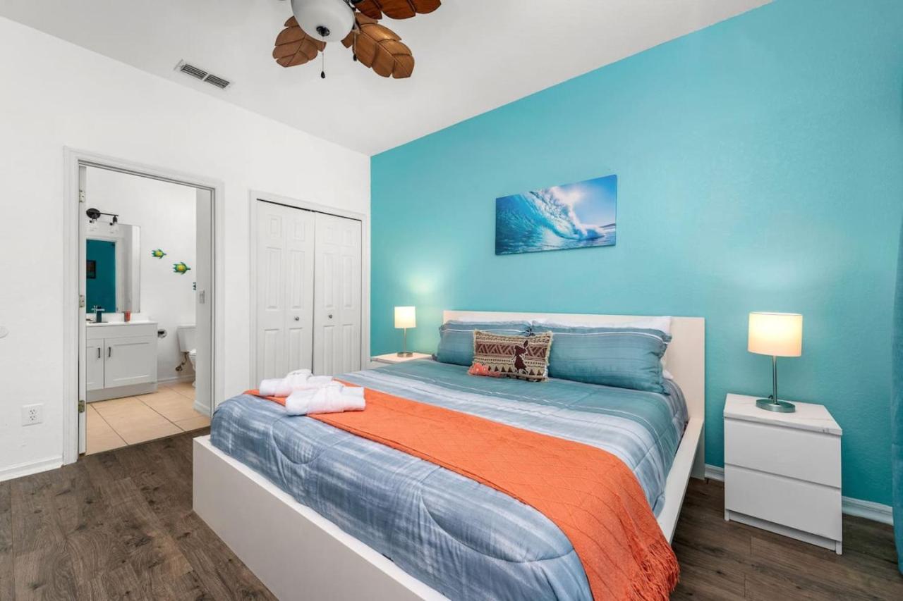 Enchanted Memories - Regal Palms Oasis