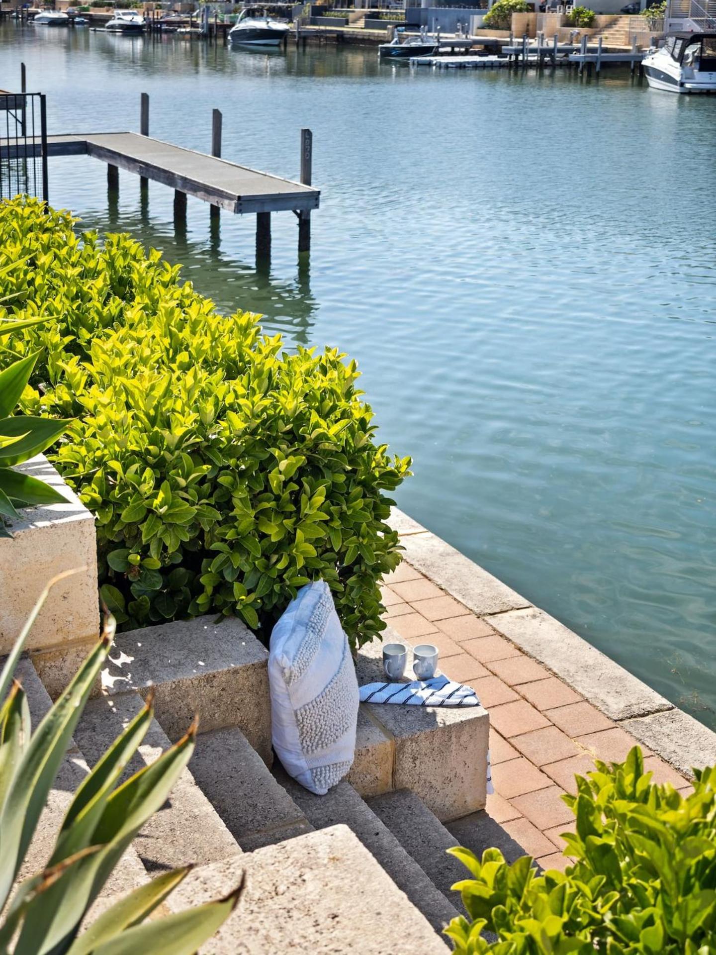 Mariners Cove Luxury Canal Home