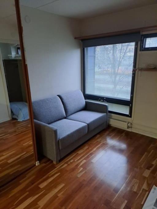 Central Cozy 2BDR Getaway Sauna Free Park + Wi-Fi view 5