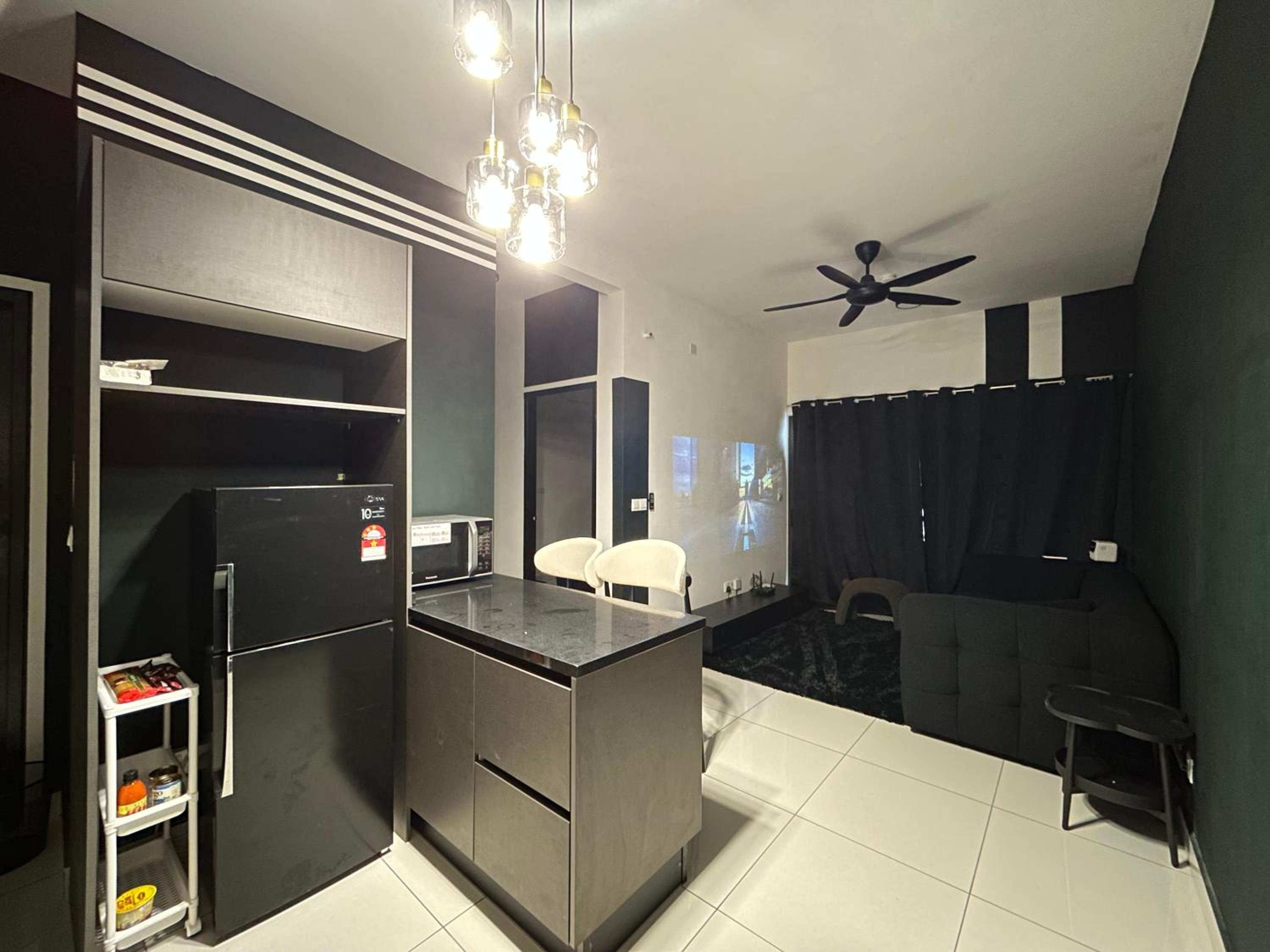 Cheras traders garden trader square 2 bedroom , WI-FI , TV box photo 6