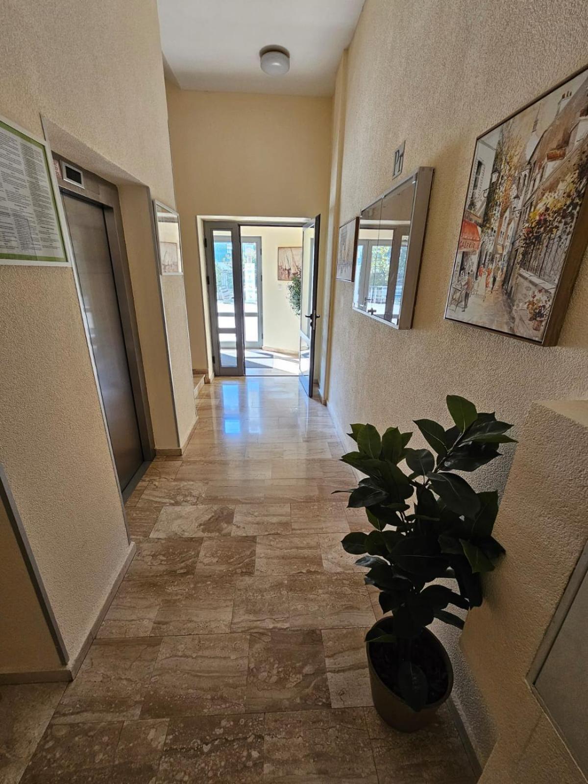 AGAPE Apartment