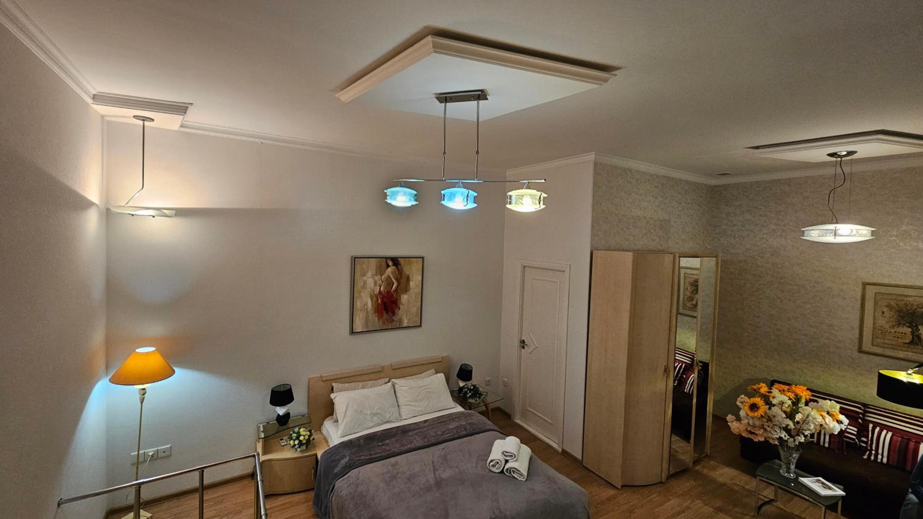 Avenu Apartment