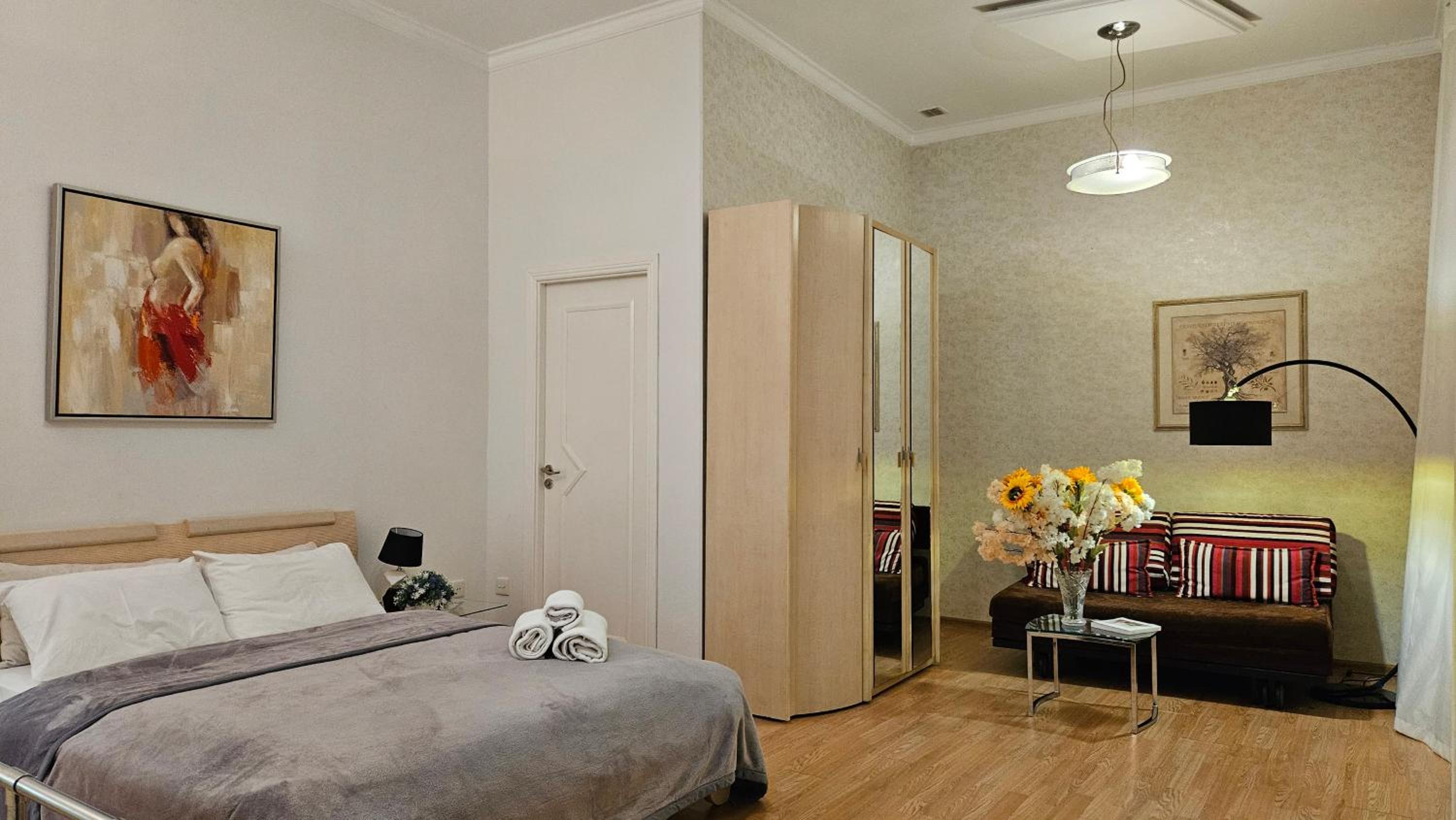 Avenu Apartment