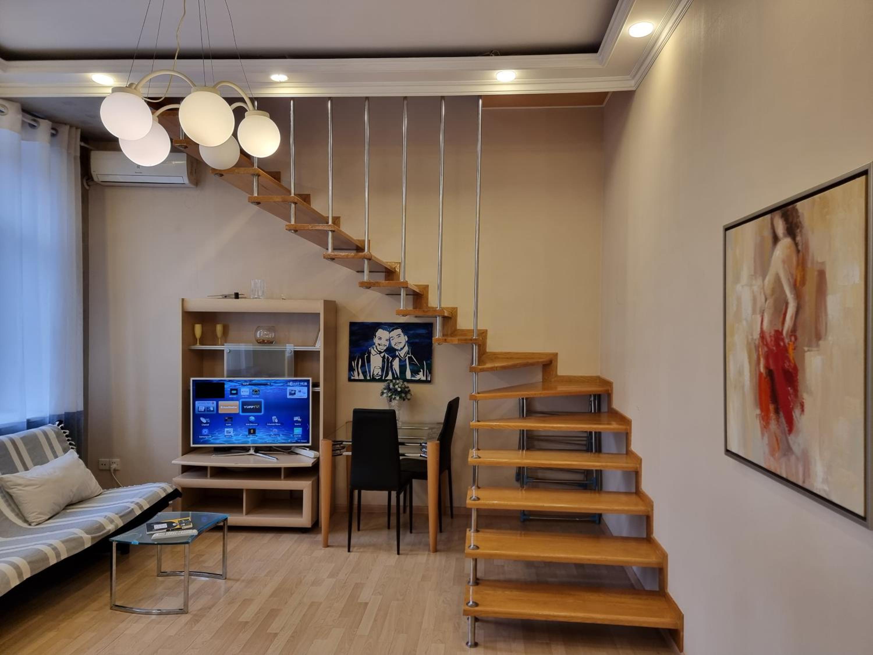 Avenu Apartment