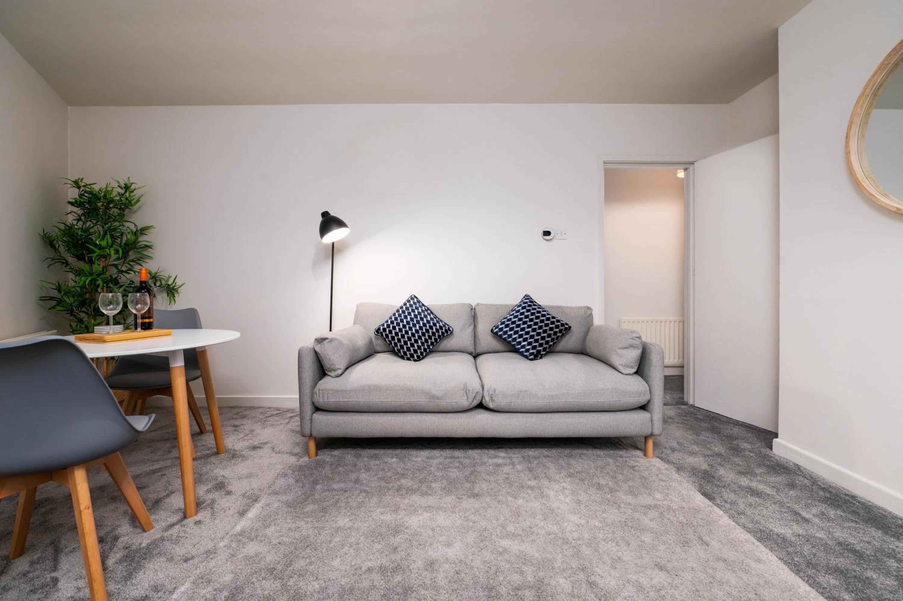 Watling Apartments Tamworth