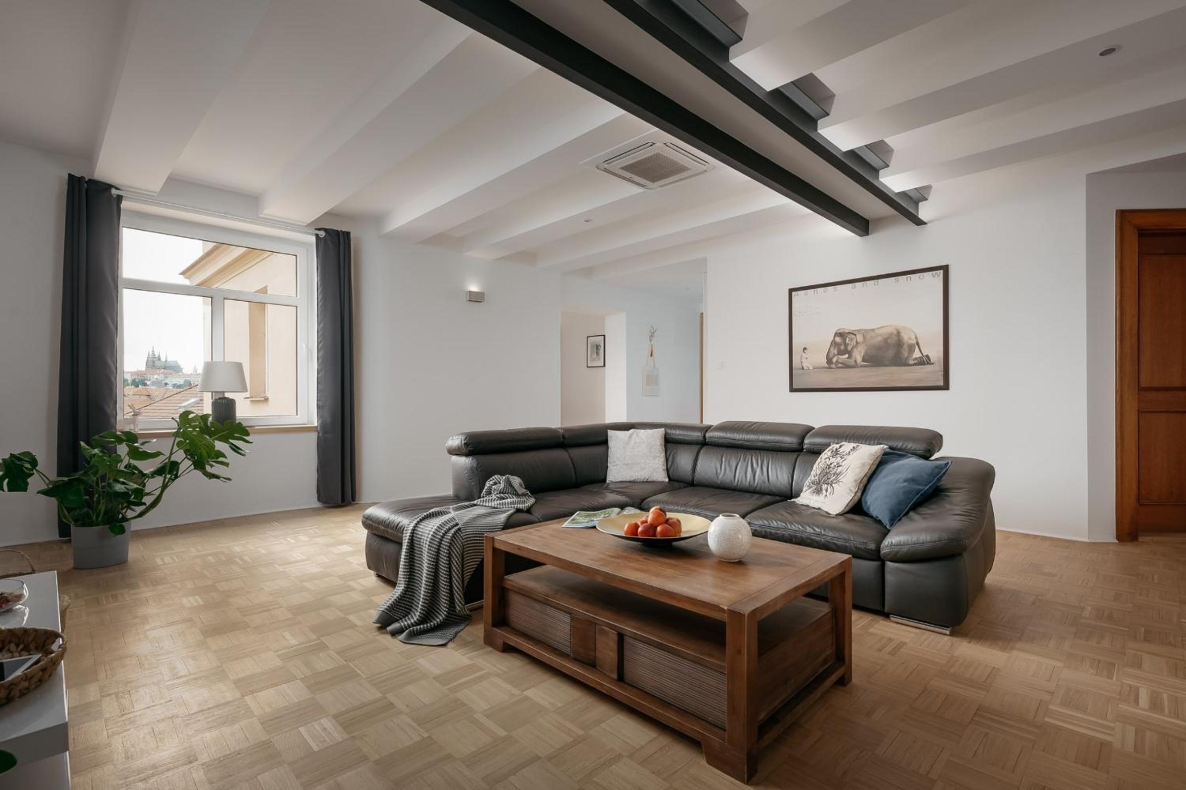 DOT 3BR Apt with Stunning Views, Parking & AC by EasyBNB Premium