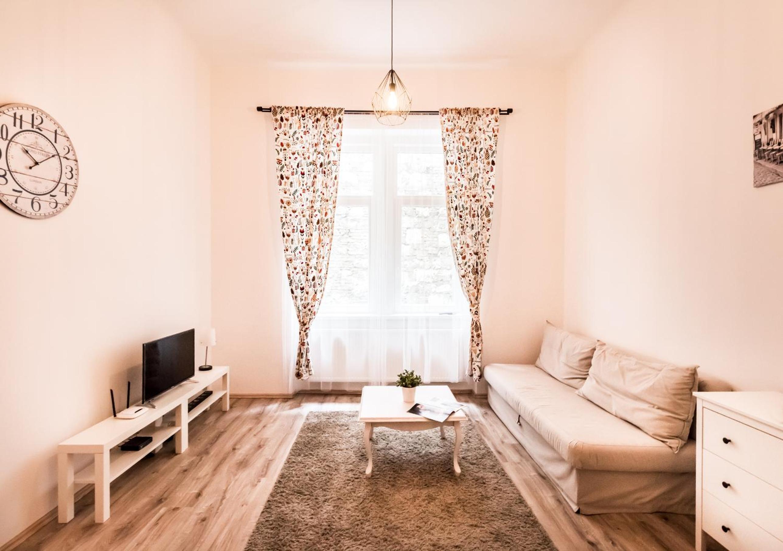 Crimson Crease Apartment view 2