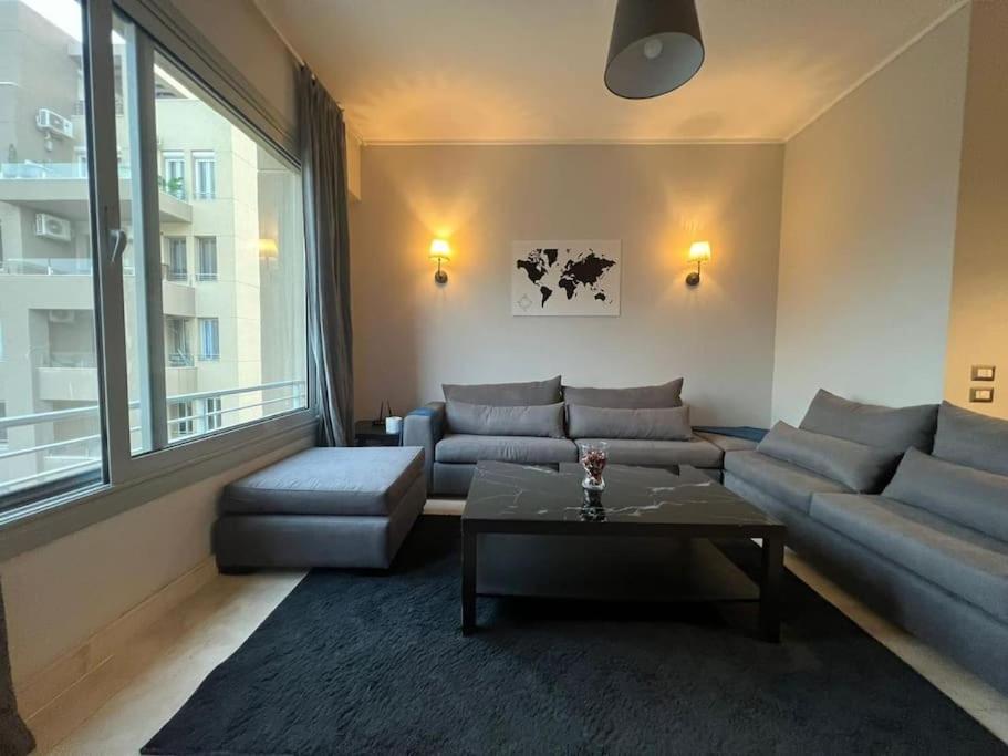 Modern 3BR Hotel Apartment