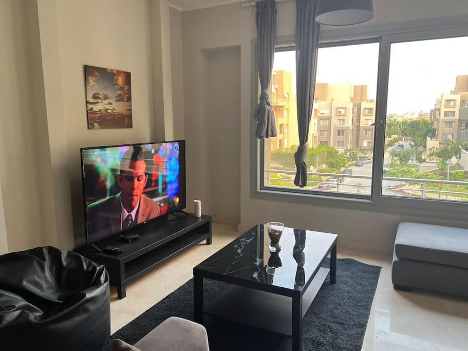 Modern 3BR Hotel Apartment