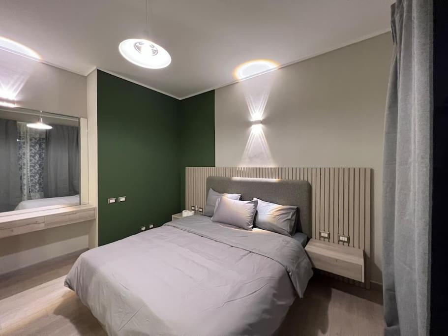 Modern 3BR Hotel Apartment