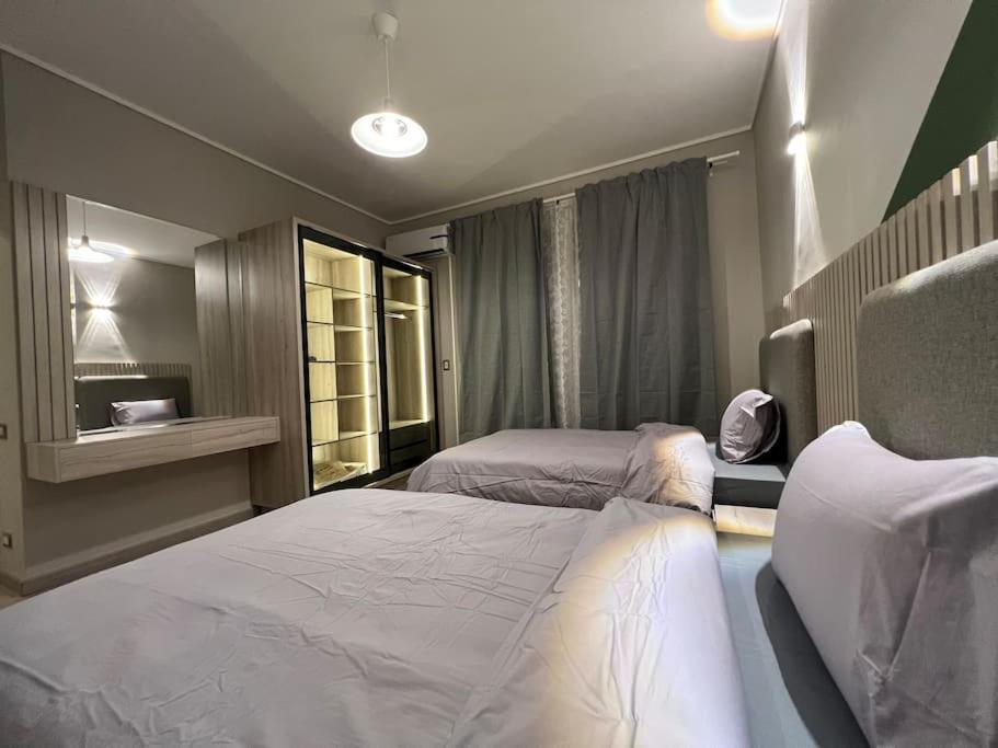 Modern 3BR Hotel Apartment