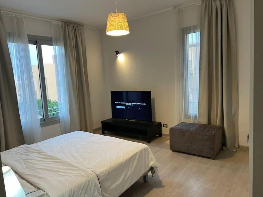 Modern 3BR Hotel Apartment