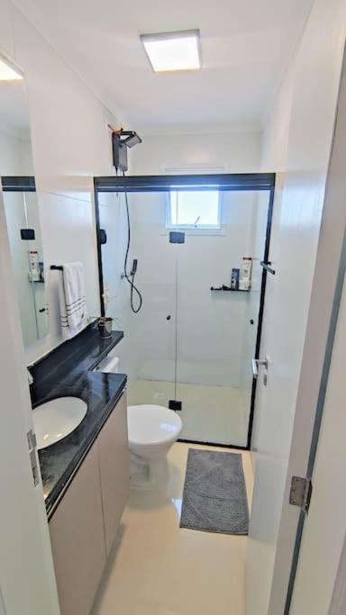Apto NOVO pé na areia 2dorm pé na areia