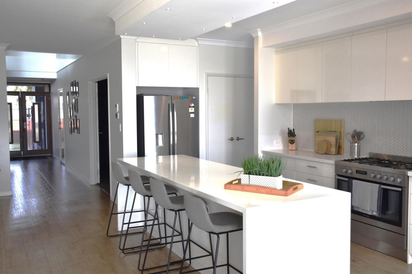 Lagoon Drive Yanchep