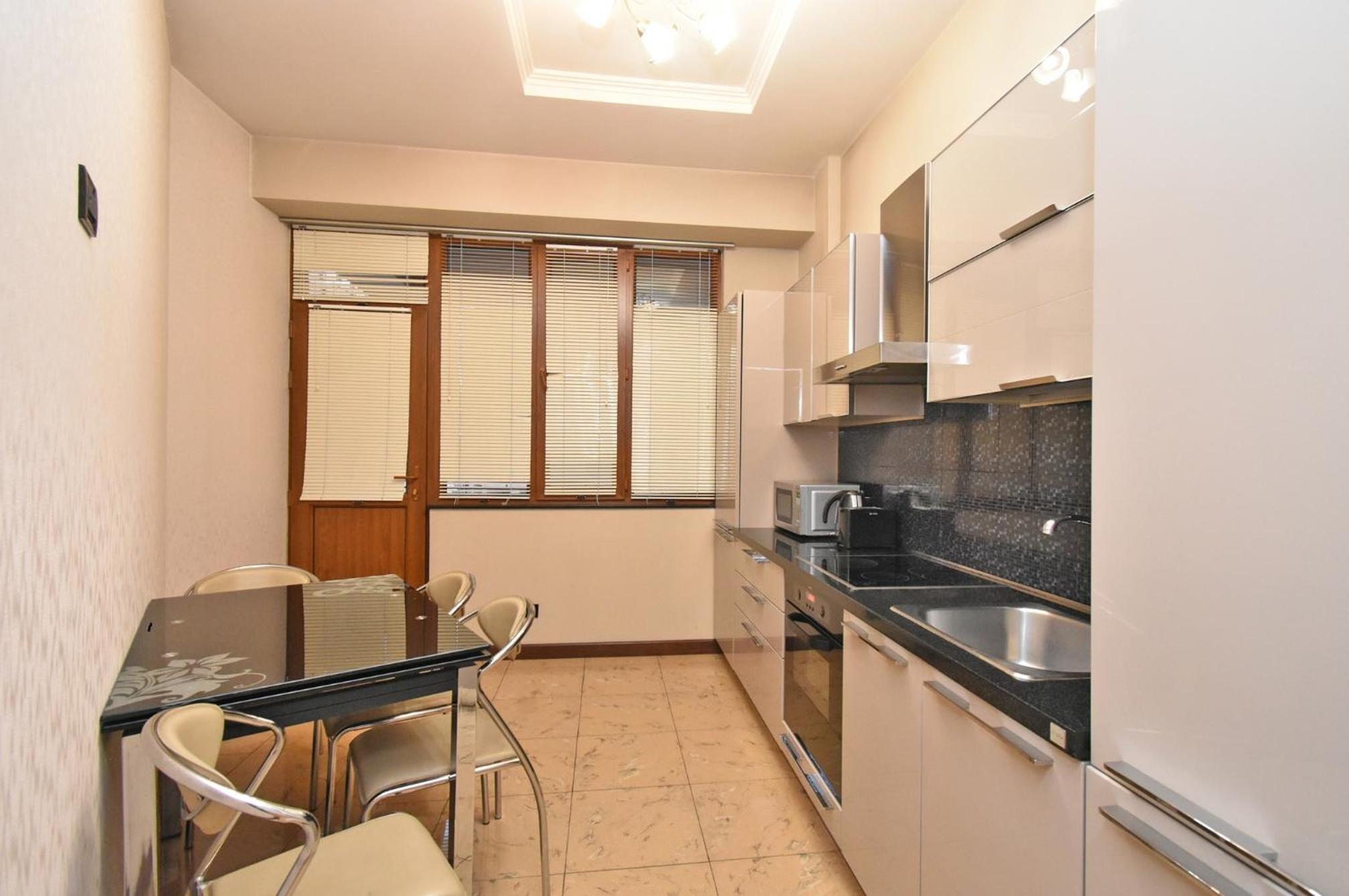 2 Bedrooms Luxury Apartment Near Republic Square
